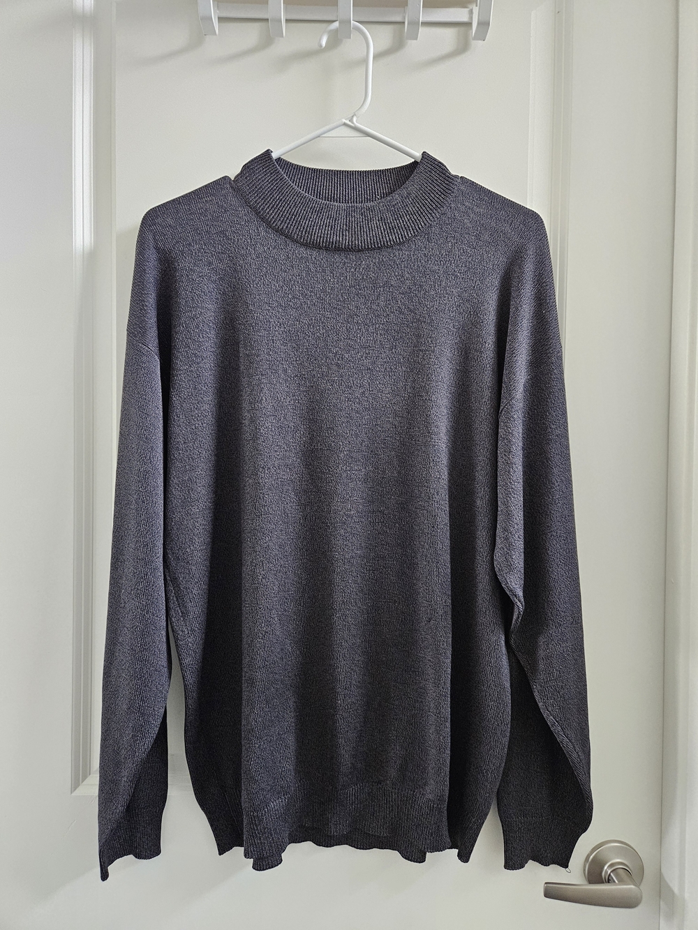Barry Bricken, 100% Silk, Men's Crewneck Sweater in Dark Charcoal Gray